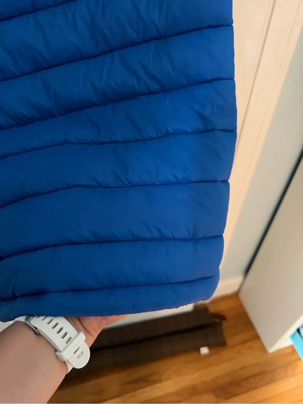 Amazon Essentials Bright Blue Quilted Puffer Vest for Kids